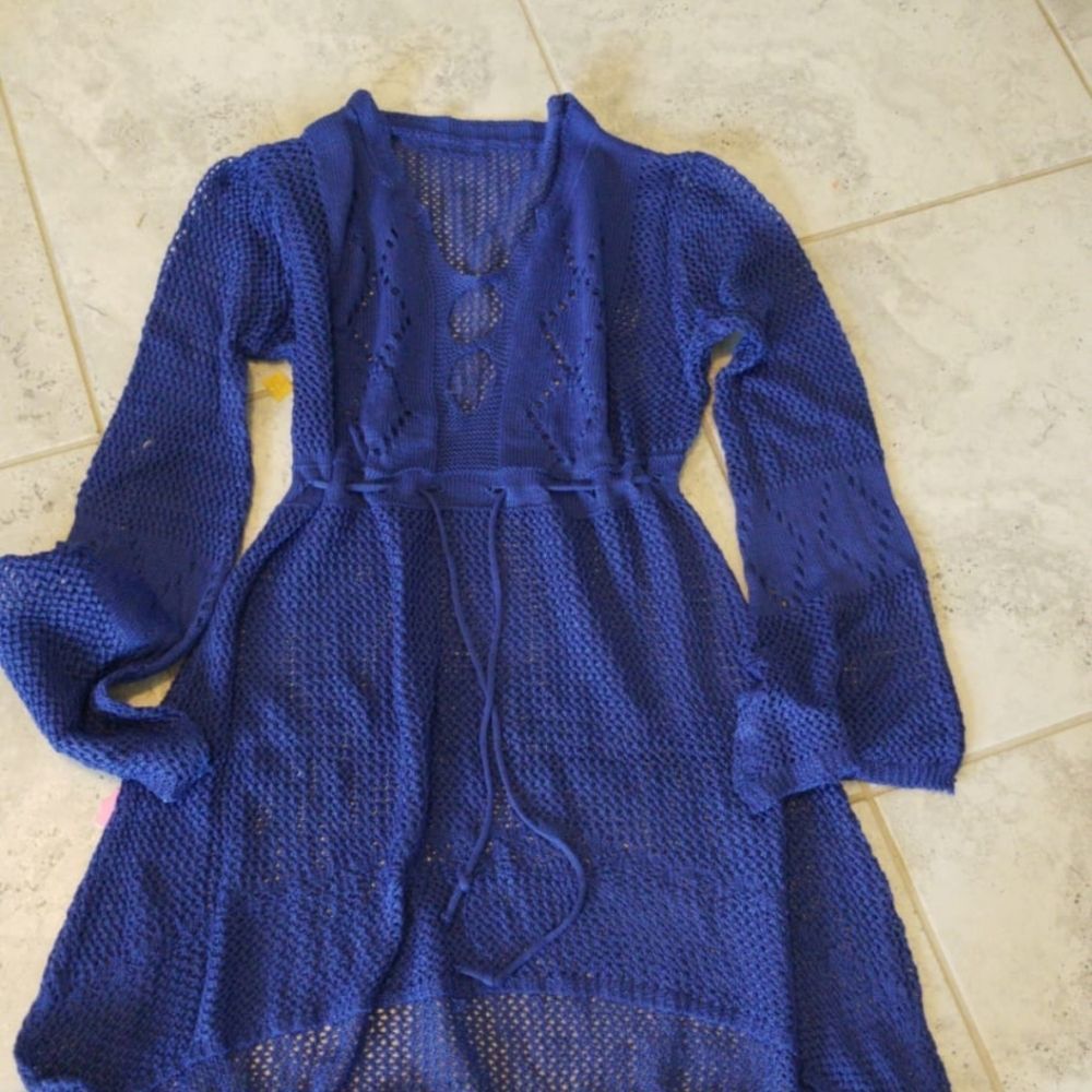 New Knitted Hollow Beach Blouse Crochet Cover - Picture 2 of 2